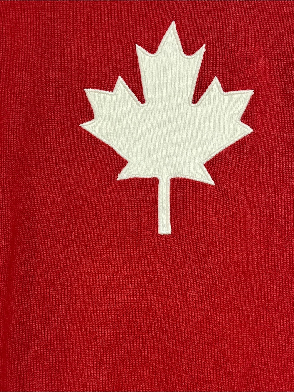 Red Crewneck Sweater with Cream Maple Leaf NWT 🍁 Cotton - Picture 2 of 4
